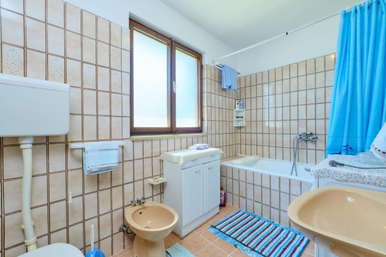 Apartman Ana Mali Lošinj Exteriör bild