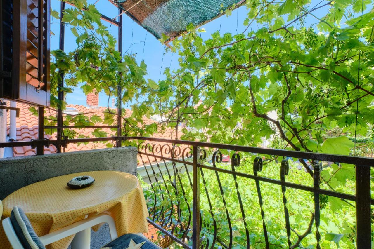 Apartman Ana Mali Lošinj Exteriör bild