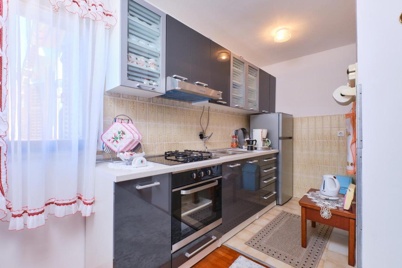 Apartman Ana Mali Lošinj Exteriör bild